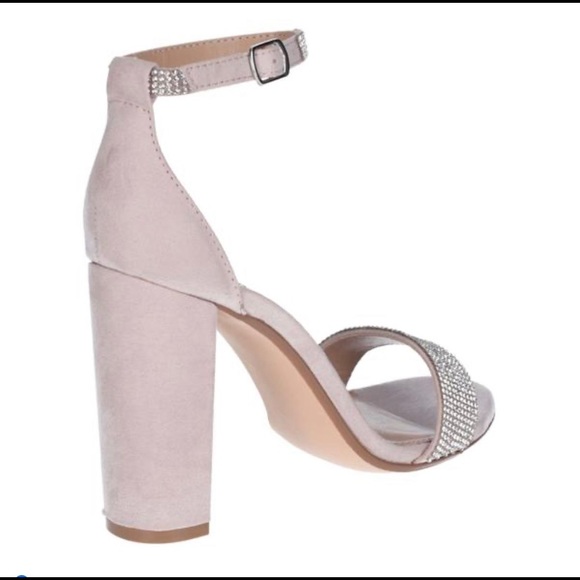 Shoes - Picture 3 of 6